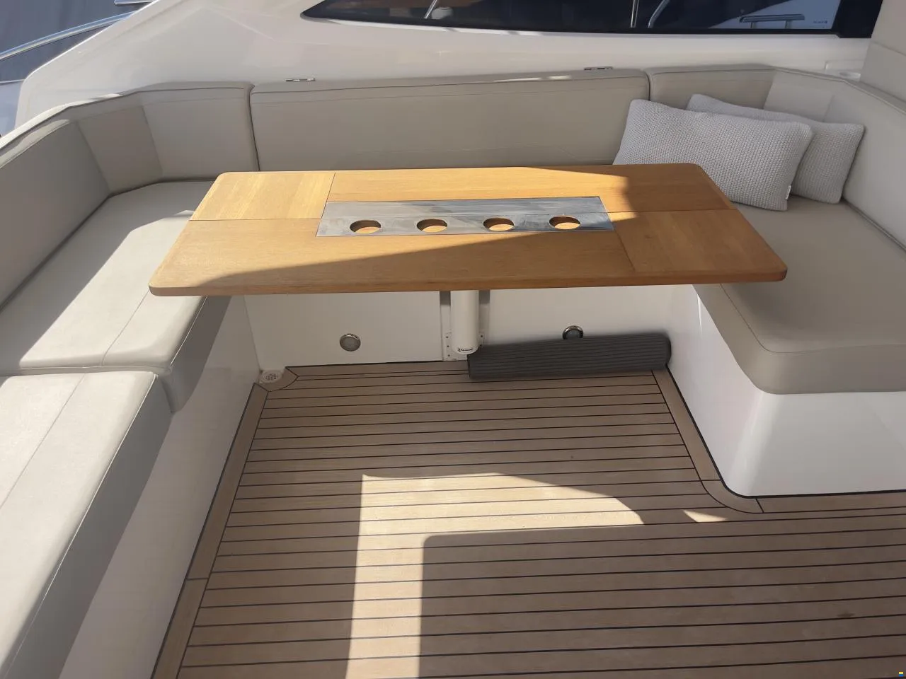 Fairline Targa6