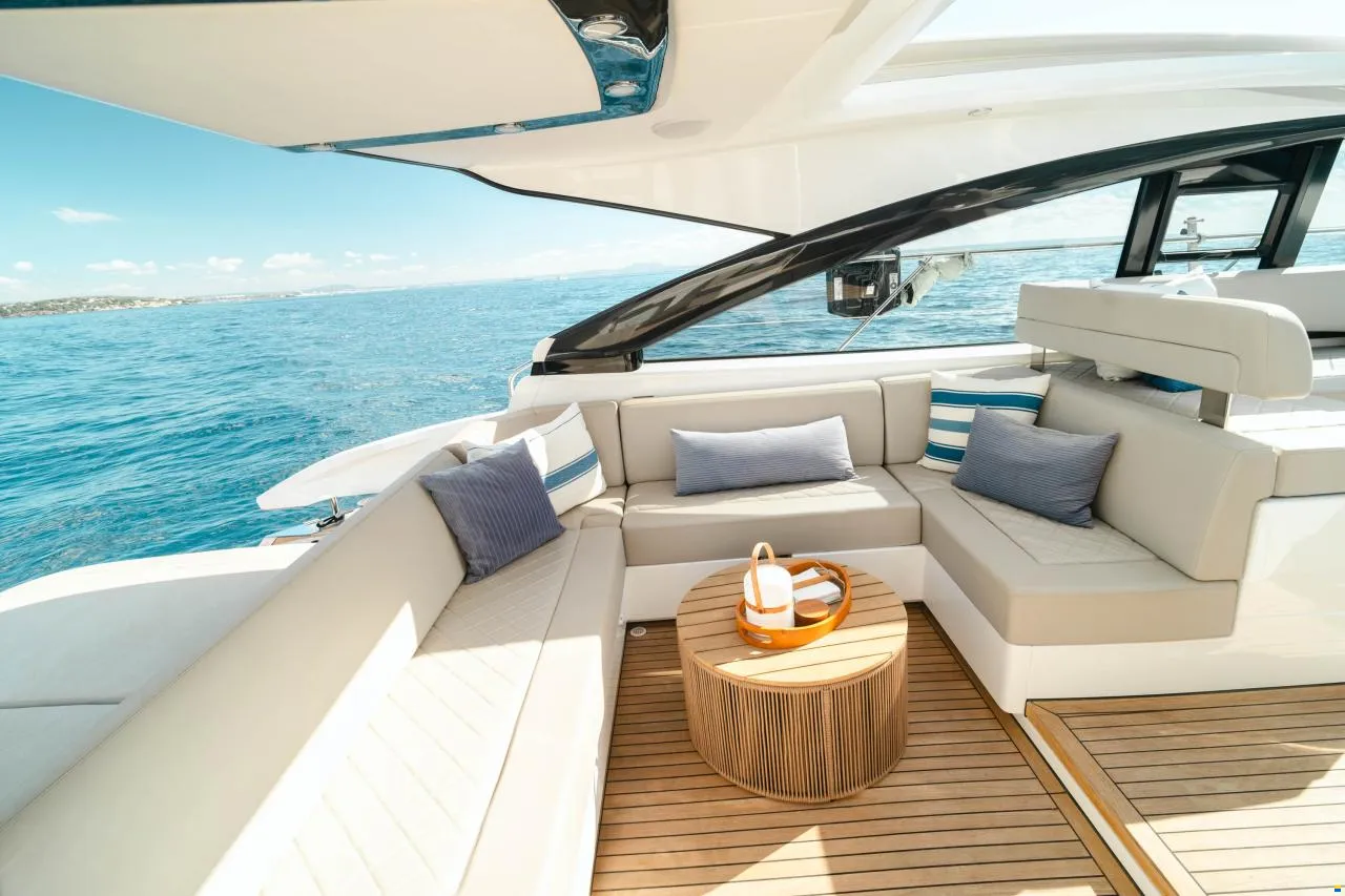 Fairline_Targa_45open_010