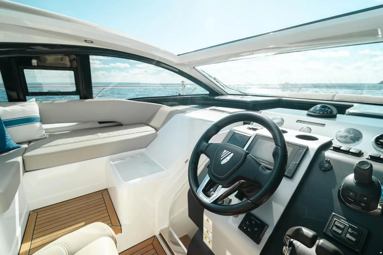 Fairline_Targa_45open_015