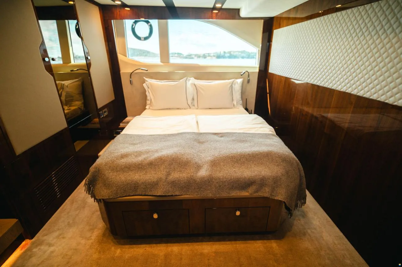 Fairline_Targa_45open_019