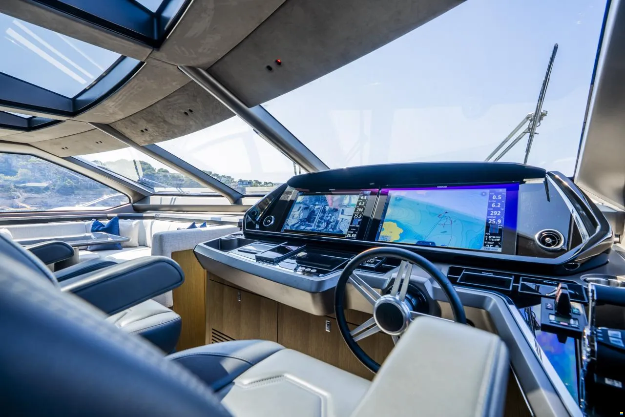 Sunseeker 90 Ocean_26