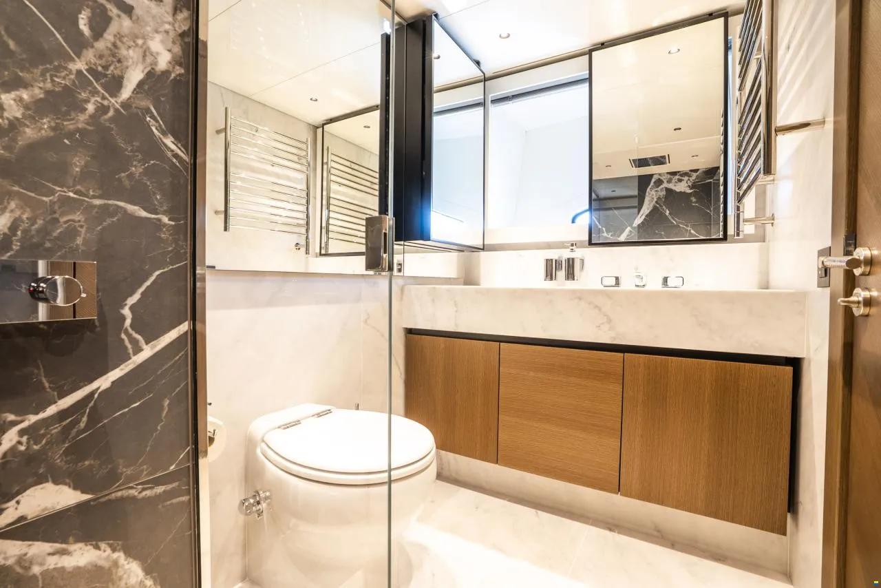 Sunseeker 90 Ocean_43